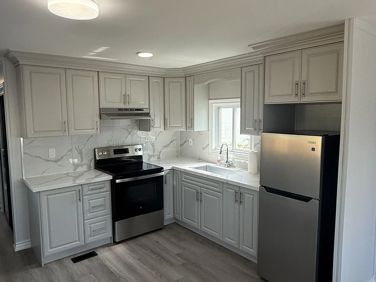 2 bed, $2,200 — Photo 1