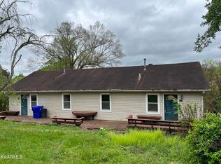 110 Jarrett Ln, Oak Ridge, TN 37830