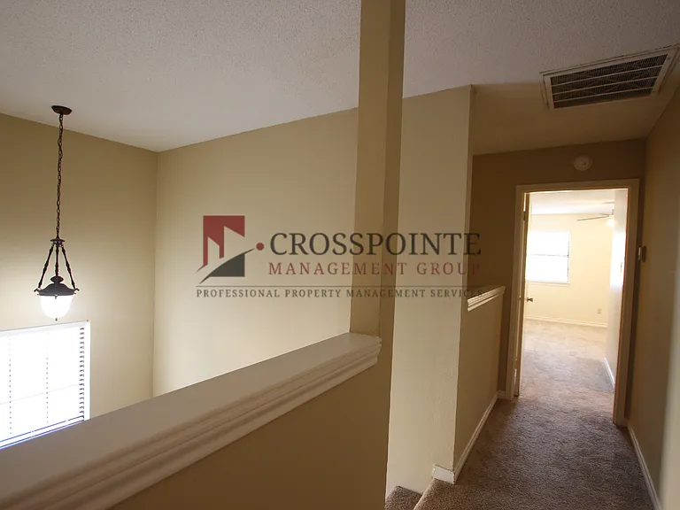 5875 Creekside Cir — Photo 18