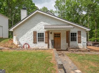 3414 Rock Mills Rd, Lagrange, GA 30240