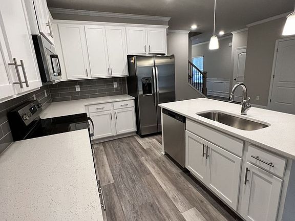 4th image of 5506 Rockfern Dr