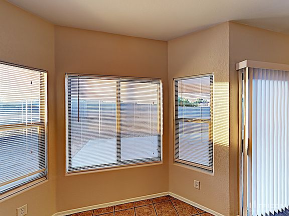 5th image of 6316 W Windsor Ave