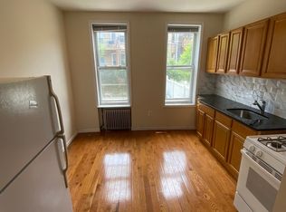 60-64 Catalpa Ave #1R, Ridgewood, NY 11385