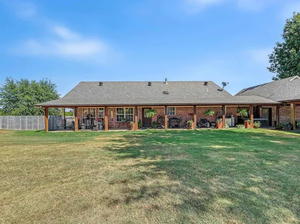 430 Corbell Loop, Lockesburg, AR 71846
