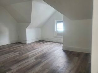 26 Clifton St #3, Worcester, MA 01610