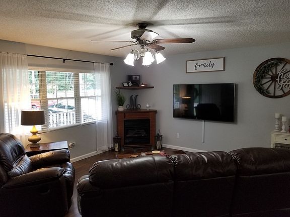 5th image of 103 Mallard Lake Dr