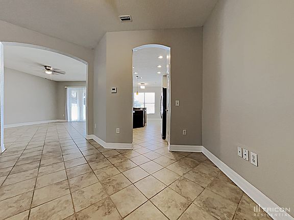 4th image of 214 Fern Gulley Dr