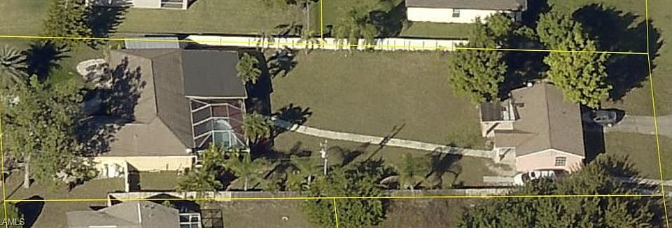1st image of 2609 NW 2nd Ave