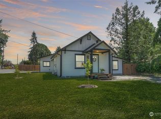 1621 W Young St, Elma, WA