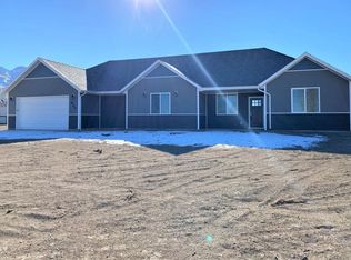 800 Thorpe Dr, Spring Creek, NV 89815