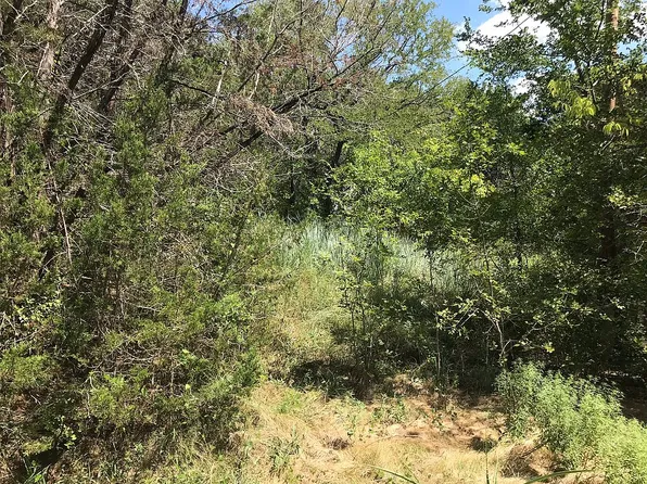 2300 Morningside Dr, Granbury, TX 76048