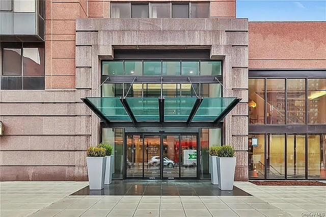 1st image of 4 Martine Ave APT 610