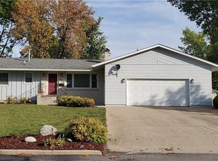 2770 Donna Dr, Perry, IA 50220
