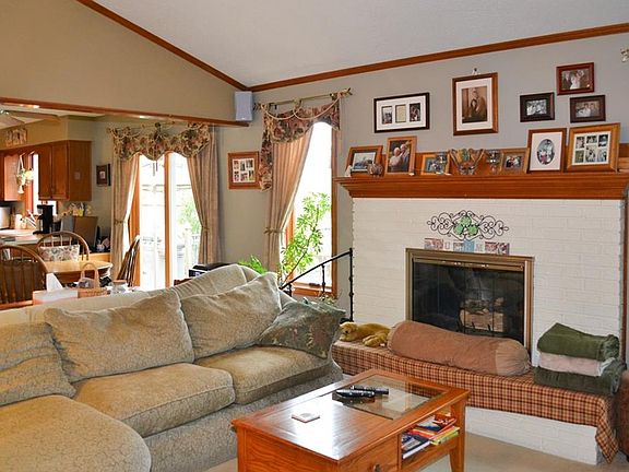5th image of 1010 Stevedon Ct