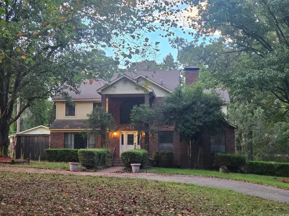 426 Mills Park Rd, Bryant, AR 72022
