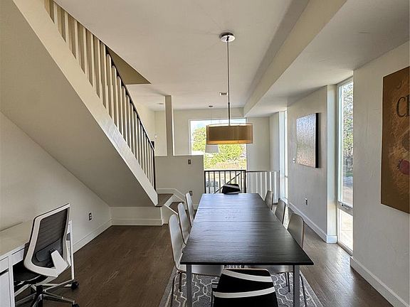 3rd image of 3207 W 17th Ave