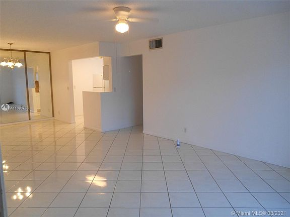 2nd image of 6295 Bay Club Dr APT 2