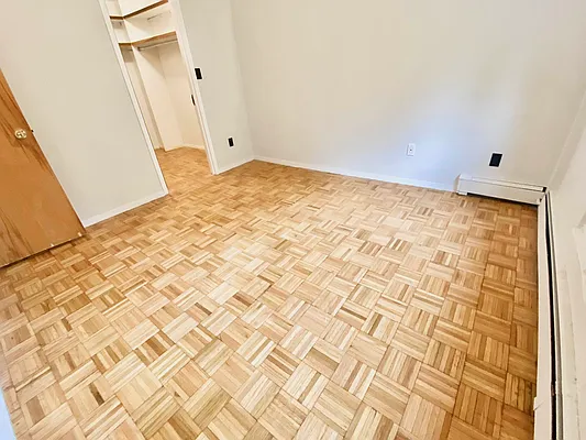 Rented by Papp Realty | media 14