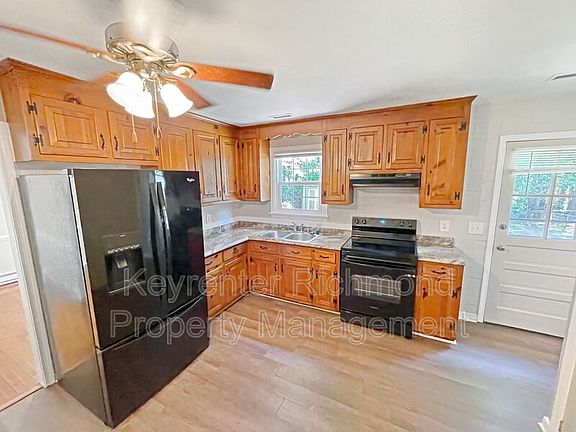 4th image of 517 Vaden Dr