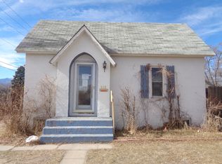 902 Iowa Ave, Colorado Springs, CO 80909