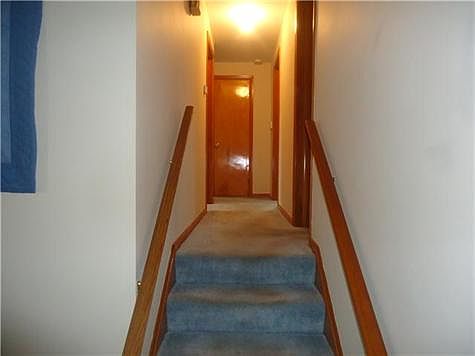 2nd image of 110 Ashford Pl