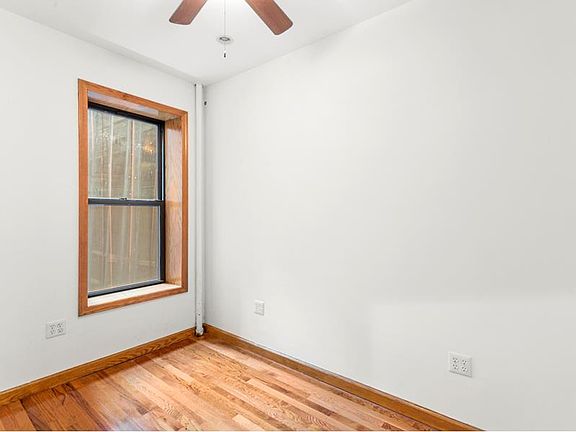 5th image of 56 Macdougal St APT 16