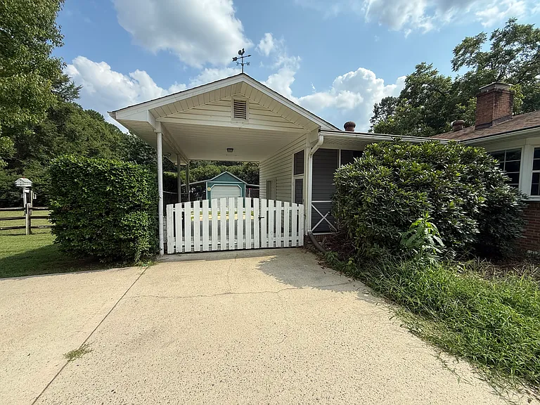 2038 Odell School Rd — Photo 4