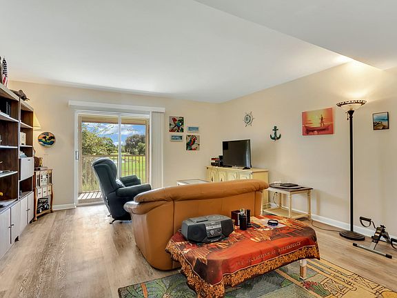 3rd image of 18081 SE Country Club Dr APT 327
