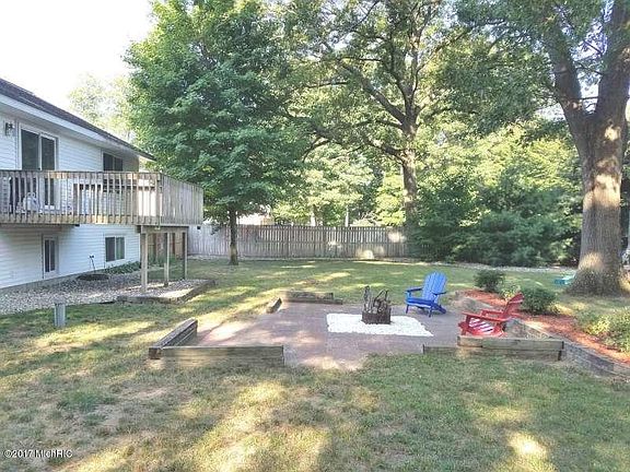 4th image of 1740 Scenic Oak Ln