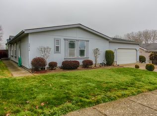 3416 Lake Vanessa Cres NW, Salem, OR 97304