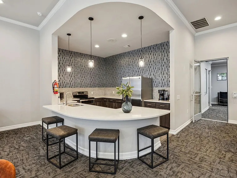 The Parker — Photo 10