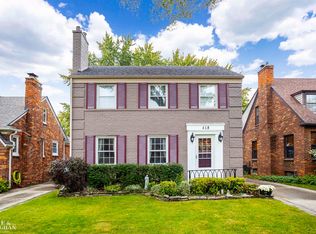 418 Manor St, Grosse Pointe Farms, MI 48236