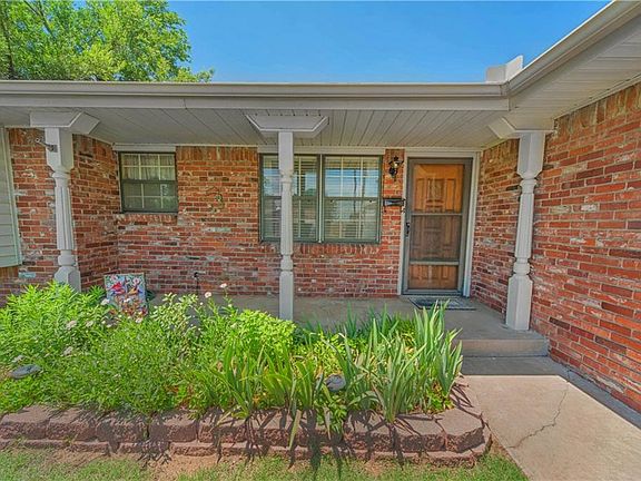 3rd image of 3905 Hartline Dr
