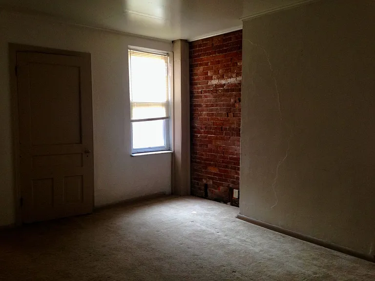 3602 Bates St — Photo 11