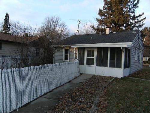 3rd image of 5515 W Carmen Ave