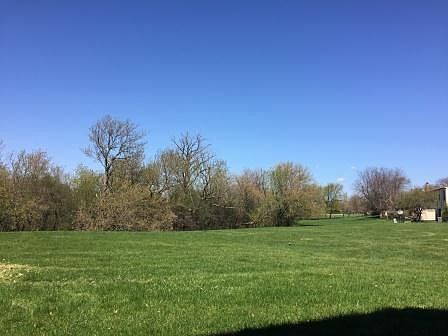2nd image of 1688 Vermont Dr