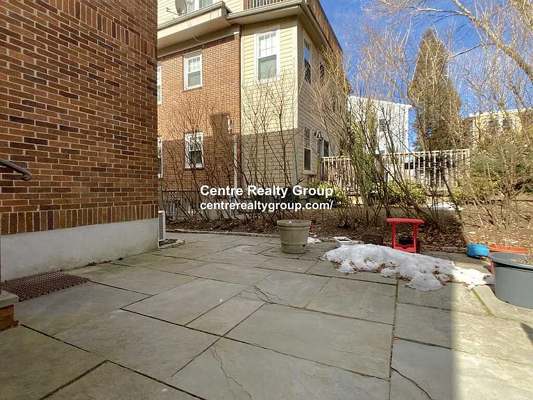 Westbourne Ter — Photo 21