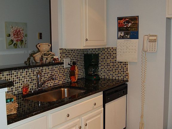 Alt. view of kitchen