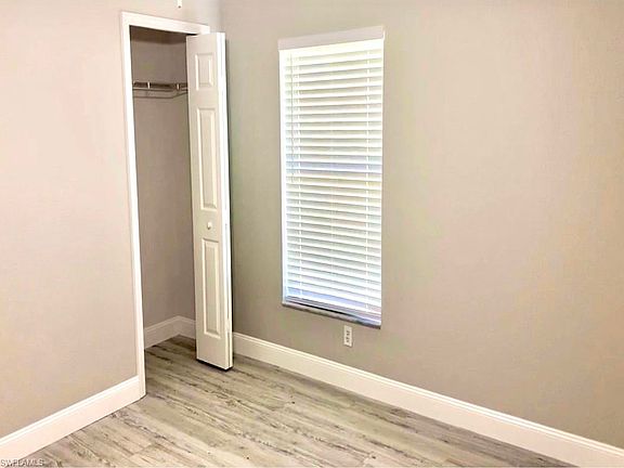 4th image of 2345 Everglades Blvd S