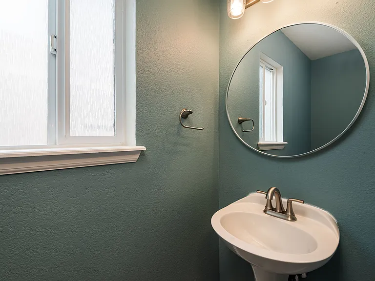 4779 Waldenwood Dr — Photo 15