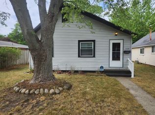 1200 Calvin Ave, Muskegon, MI 49442