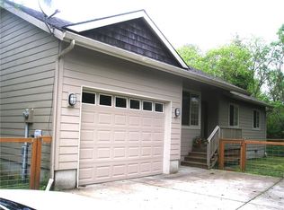 2300 Willows Rd, Seaview, WA 98644