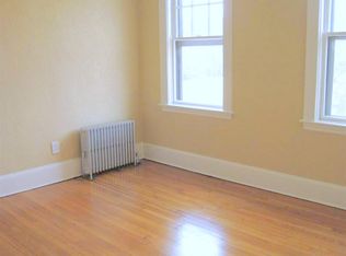 172 Norfolk St #4, Cambridge, MA 02139