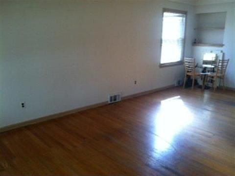 5th image of 20308 Alger St