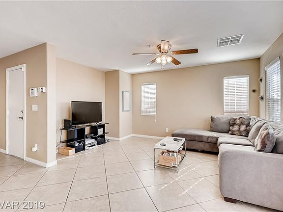 5th image of 1127 Paradise Vista Dr