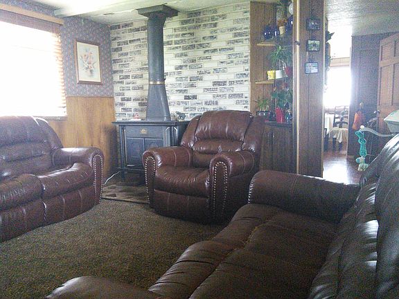 5th image of 403 Park Ln Trailer 14