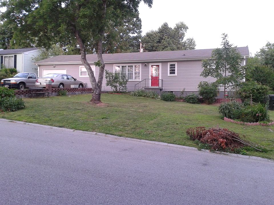 2nd image of 4710 Tricia Dr