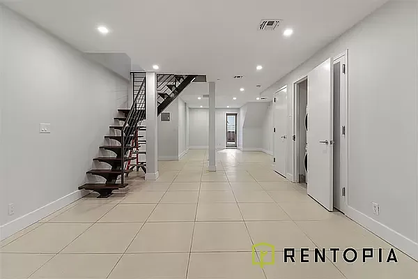 Rented by Rentopia | media 9