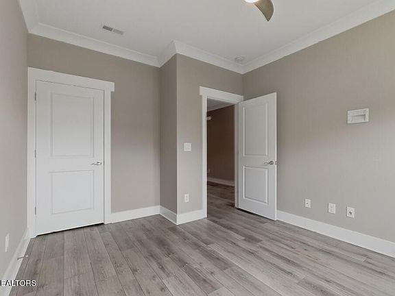 5th image of 1617 Mountain Dr
