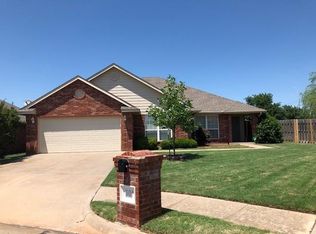301 Bright Angel Trl, Edmond, OK 73003